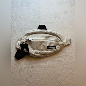Adidas Originals Crossbody Core Waist Pack, Bag Pouch White NWT MSRP $30